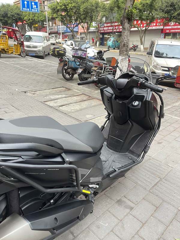二手QJMOTOR鸿250