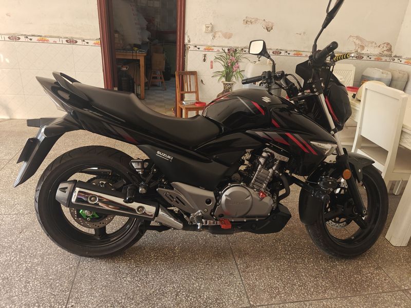 二手豪爵铃木骊驰 GW250