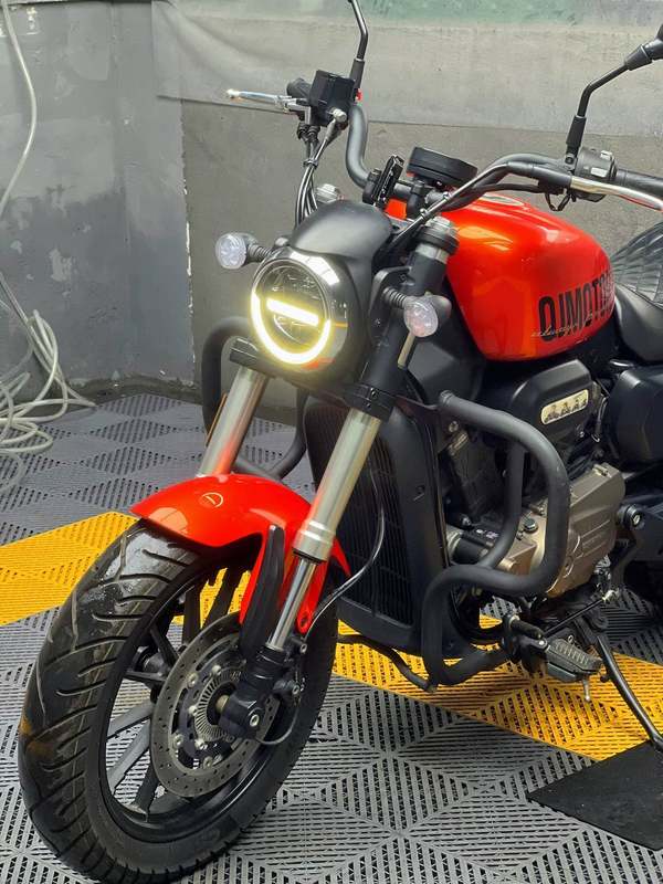 二手QJMOTOR闪300
