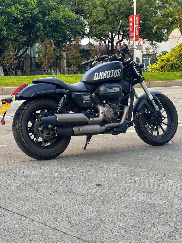 二手QJMOTOR闪300