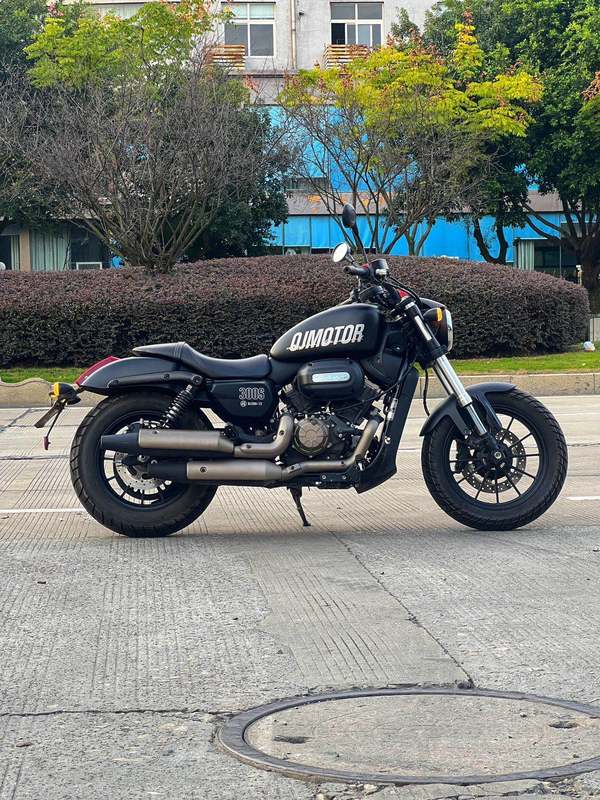 二手QJMOTOR闪300