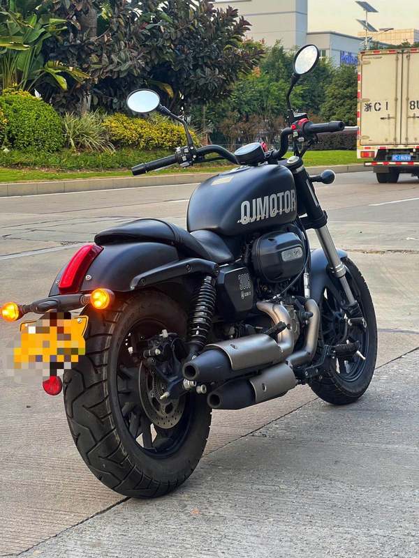 二手QJMOTOR闪300