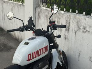 二手QJMOTOR闪300