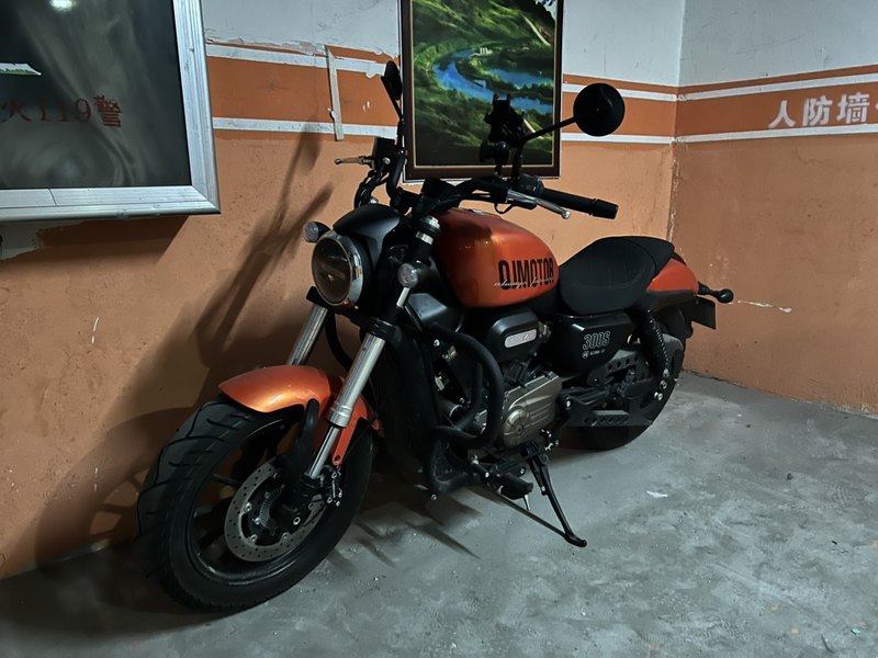 二手QJMOTOR闪300