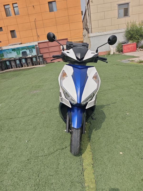二手五羊本田NX125