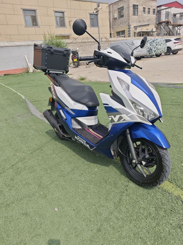 二手五羊本田NX125