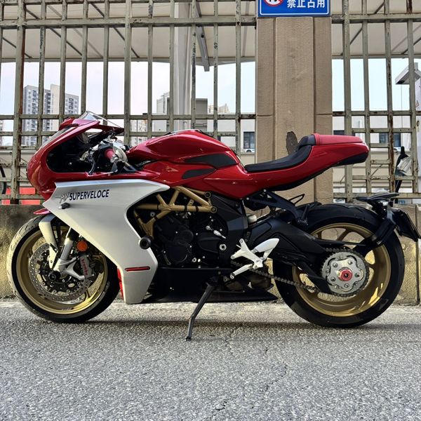 二手奥古斯塔Superveloce 800
