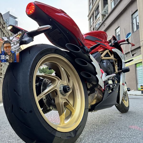 二手奥古斯塔Superveloce 800