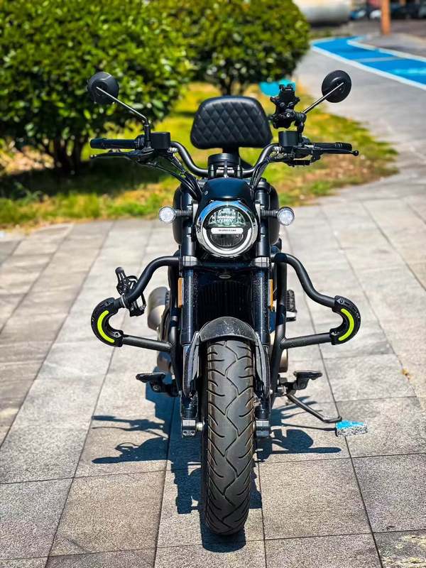 二手QJMOTOR闪300