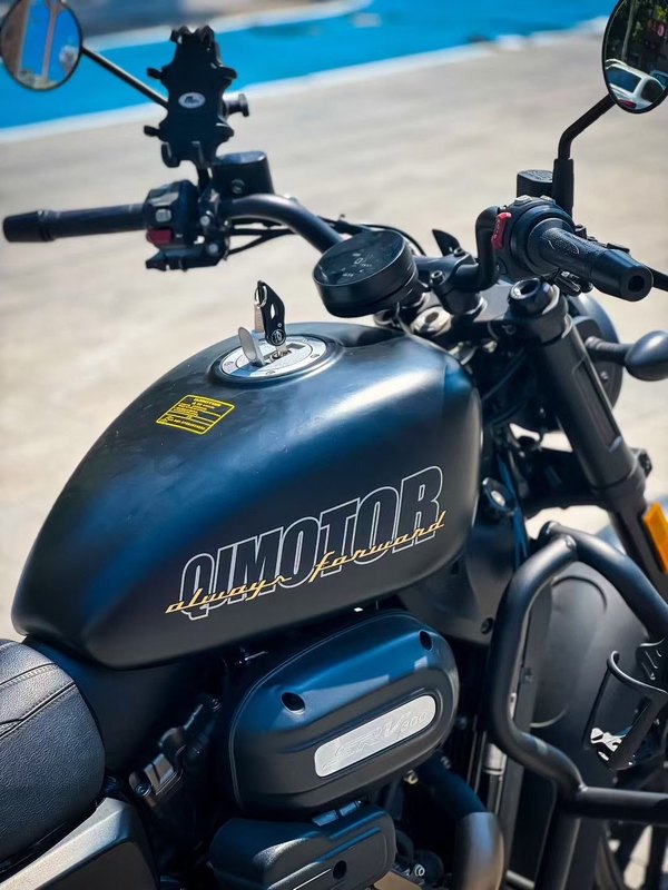 二手QJMOTOR闪300