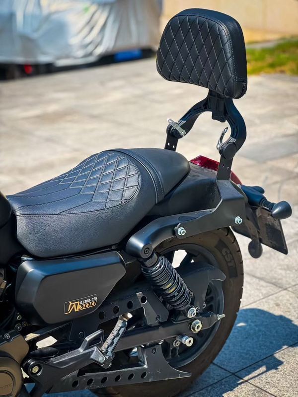二手QJMOTOR闪300