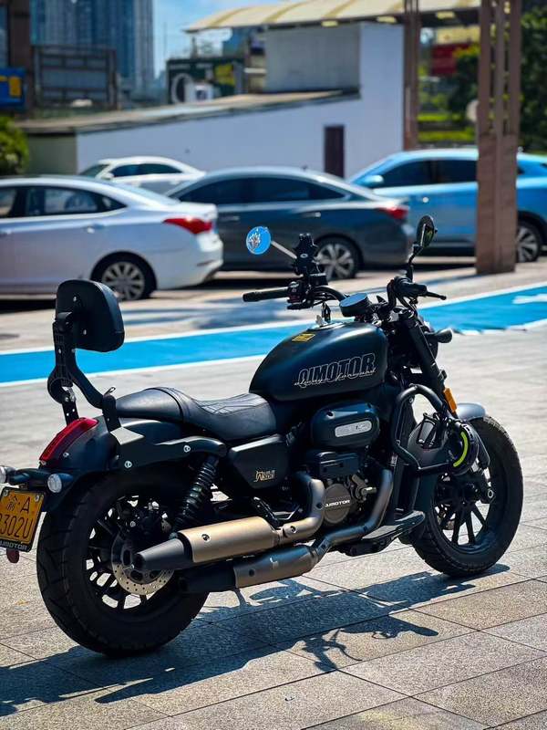 二手QJMOTOR闪300