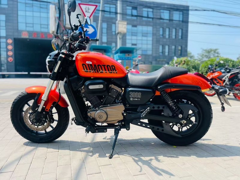 二手QJMOTOR闪300