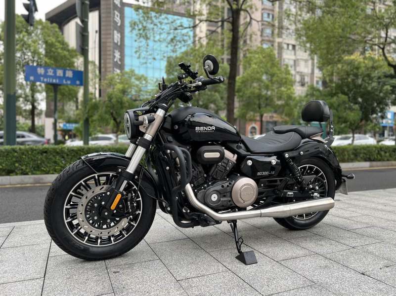 二手奔达Rock300 灰石