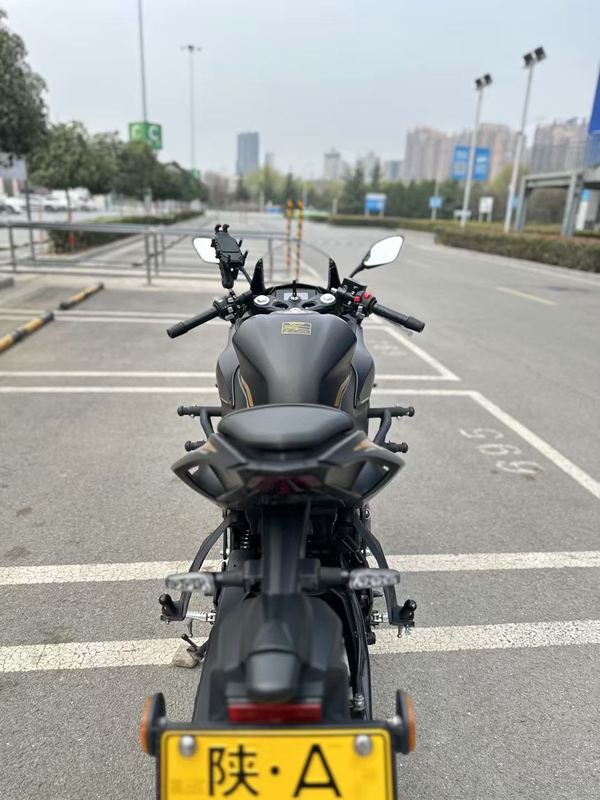 二手QJMOTOR赛250