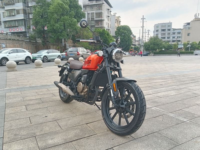 二手QJMOTOR闪250