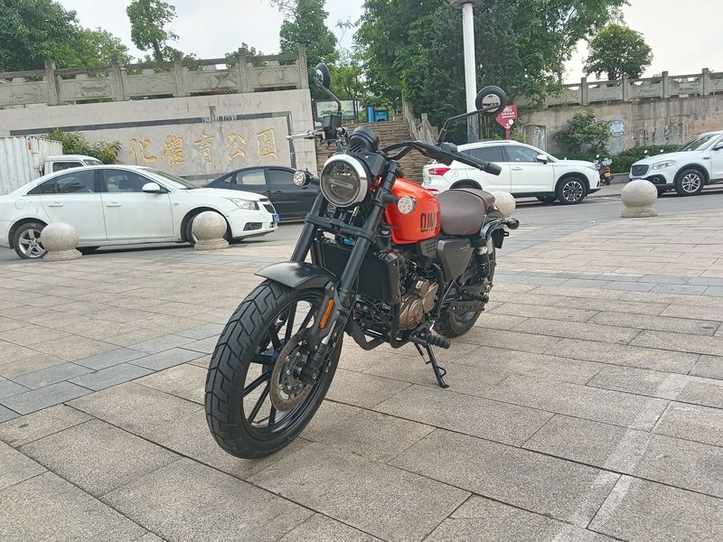 二手QJMOTOR闪250