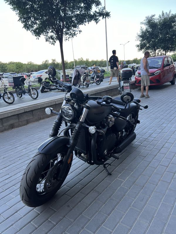 二手凯旋Bonneville Bobber