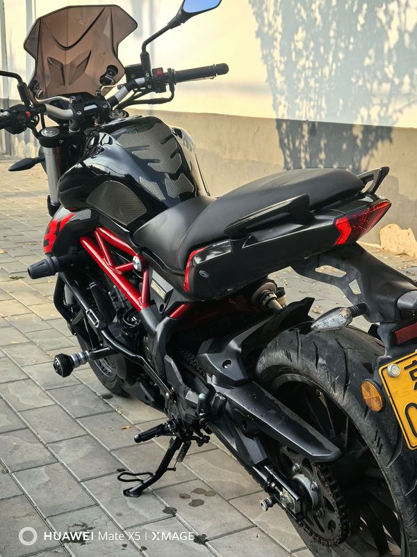 二手贝纳利蓝宝龙 BN302S