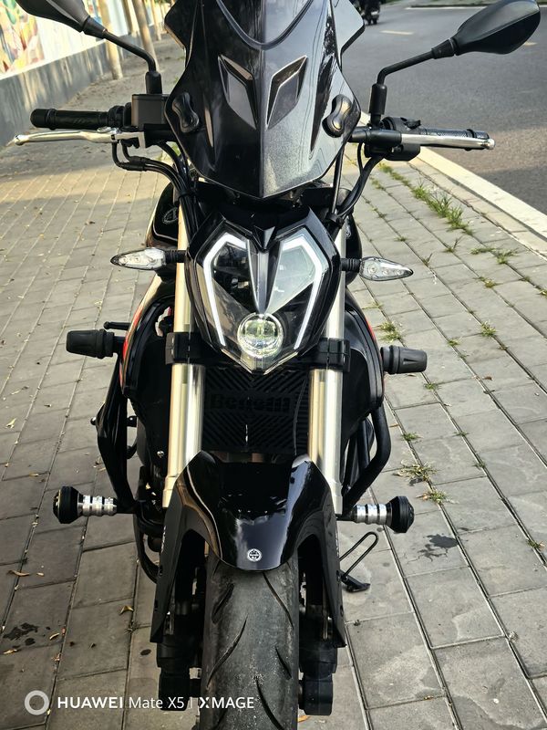 二手贝纳利蓝宝龙 BN302S