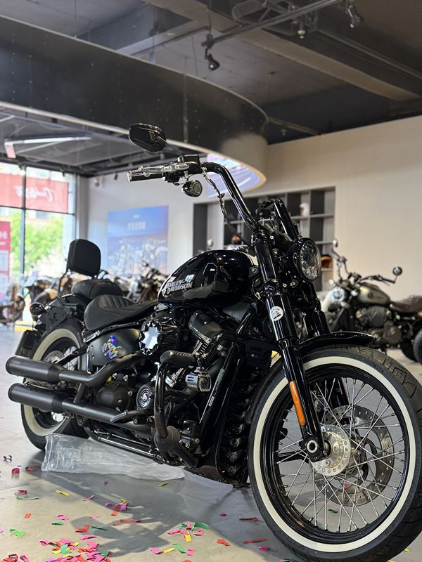 二手哈雷戴维森街霸 Street Bob