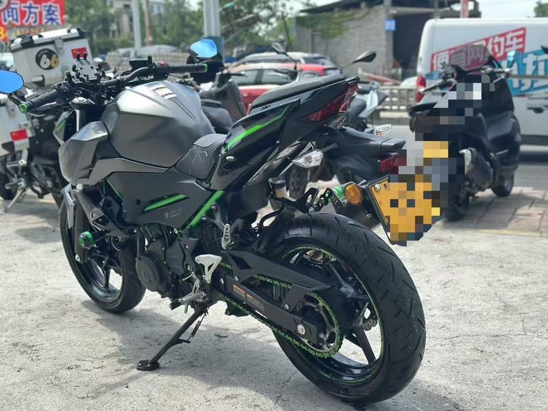 二手川崎Z400