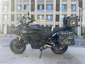 二手贝纳利金鹏 TRK502