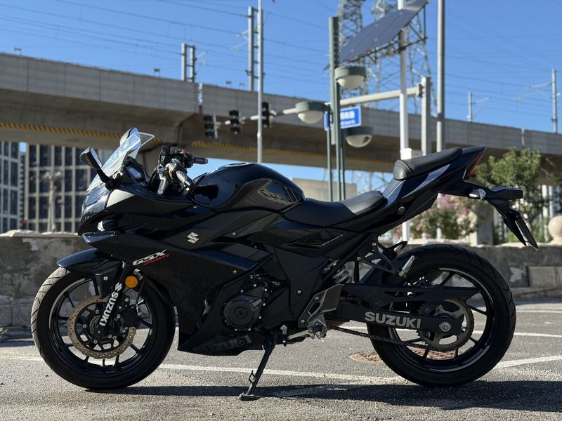 二手豪爵铃木GSX250R