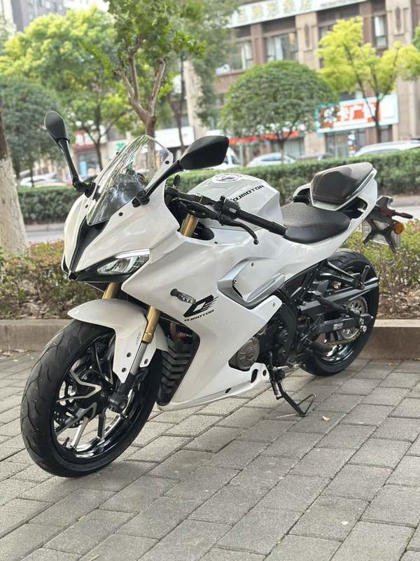 二手QJMOTOR赛250