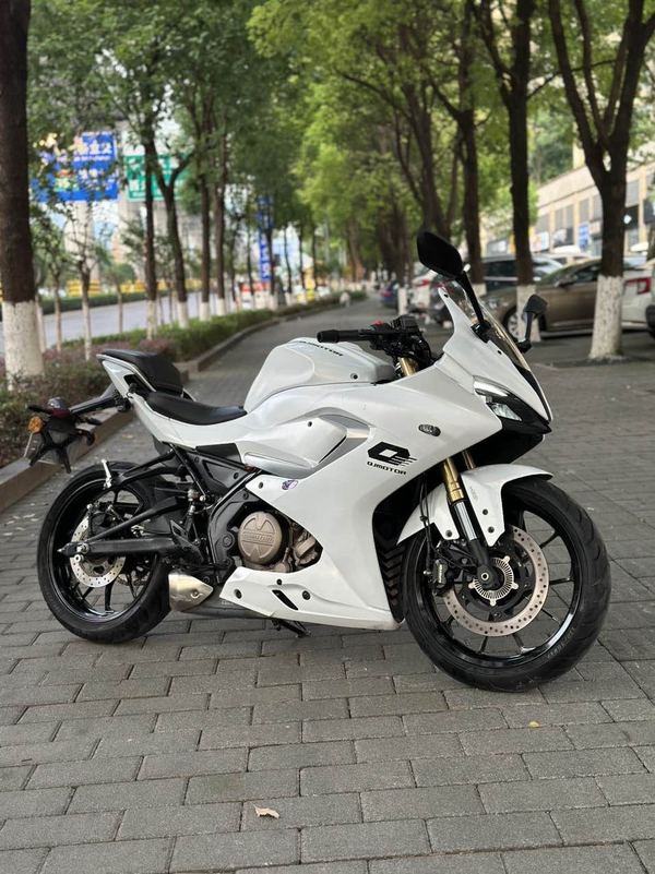 二手QJMOTOR赛250