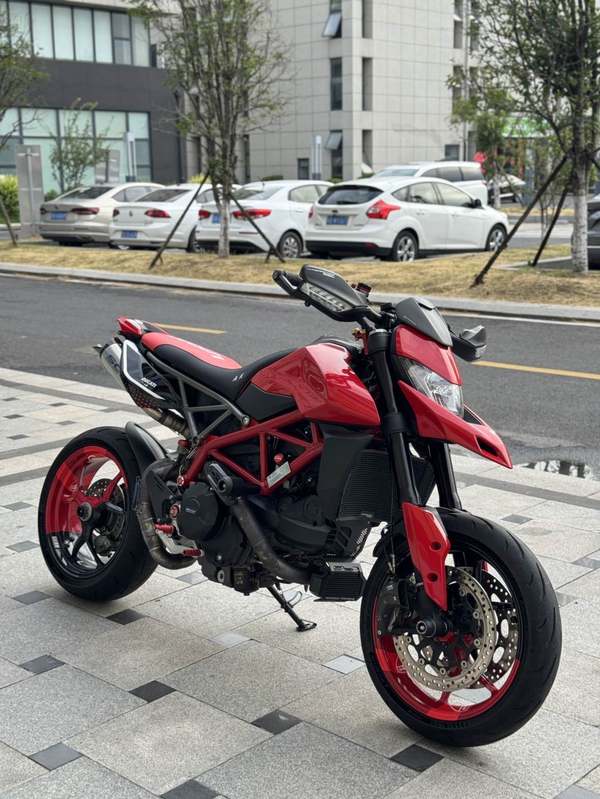 二手杜卡迪Hypermotard 950