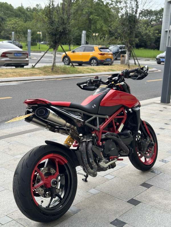 二手杜卡迪Hypermotard 950