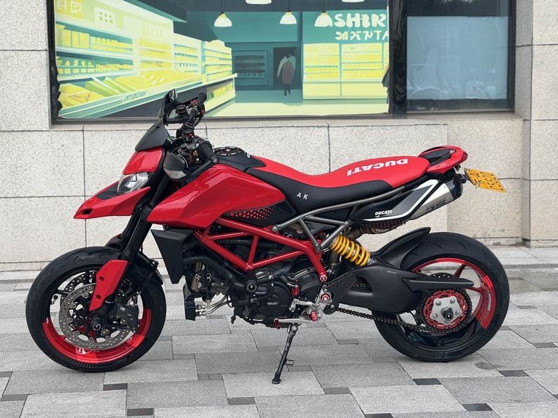 二手杜卡迪Hypermotard 950