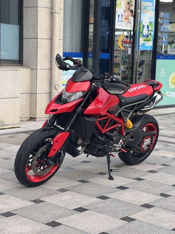 二手杜卡迪Hypermotard 950