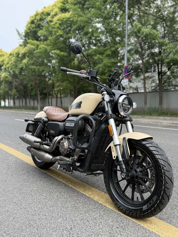 二手QJMOTOR闪300