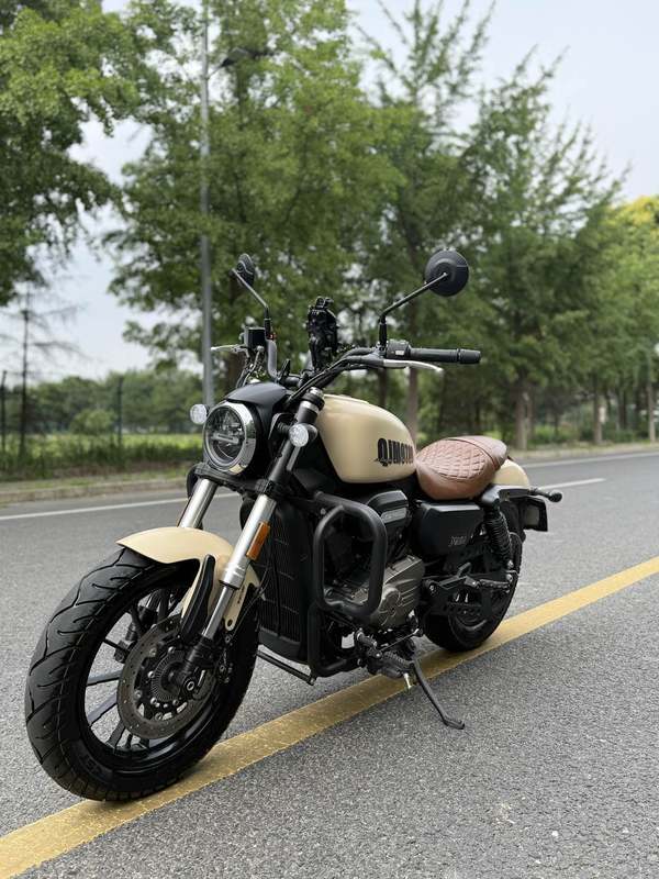 二手QJMOTOR闪300