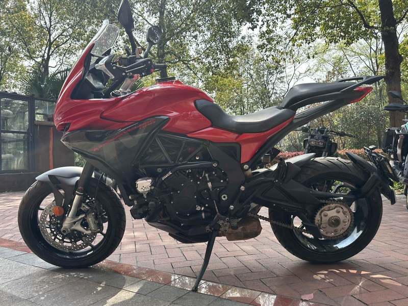 二手奥古斯塔Turismo Veloce 800