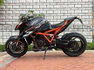 二手KTMR2R1290 Super Duke
