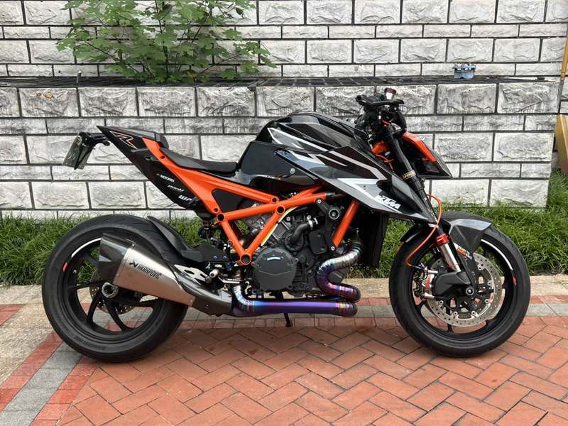 二手KTMR2R1290 Super Duke