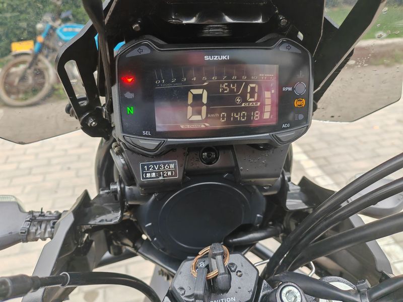 二手豪爵铃木DL250