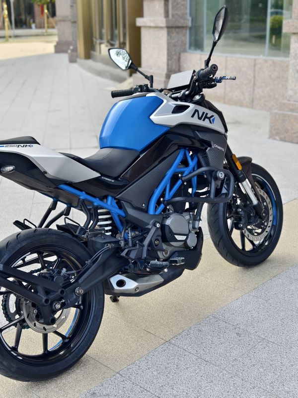 二手春风250NK