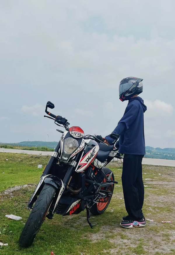 二手KTMR2R390 Duke