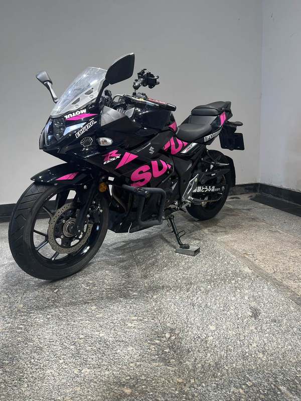 二手豪爵铃木GSX250R