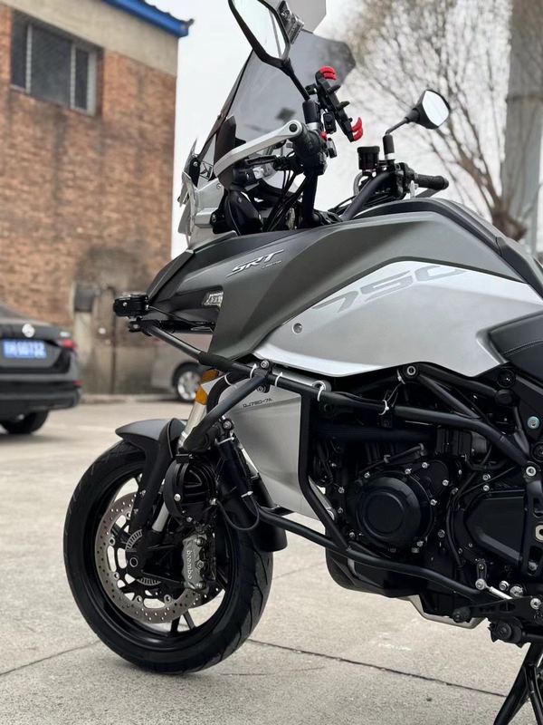 二手QJMOTOR骁750