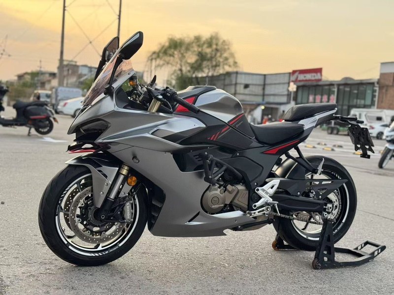 二手QJMOTOR赛550S