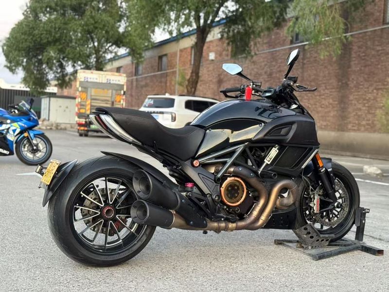 二手杜卡迪XDiavel