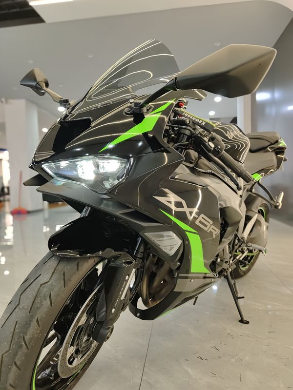 二手川崎Ninja ZX-6R 