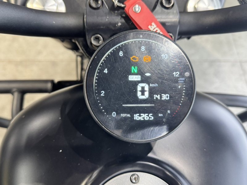 二手QJMOTOR闪300