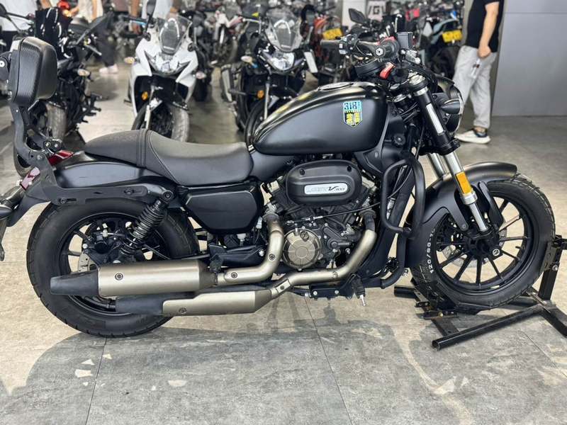 二手QJMOTOR闪300