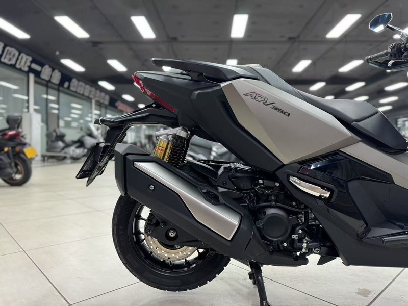 二手本田ADV350